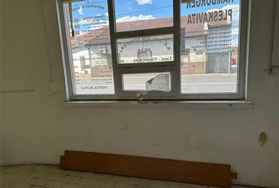 Casă cu 4 camere cu Teren 980 Mp în Dorobanților