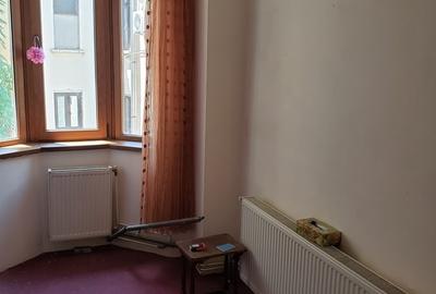 Piata Romana,Vila cu 4 camere,Amenajata,terasa,nemobilata, LIBERA! - 6
