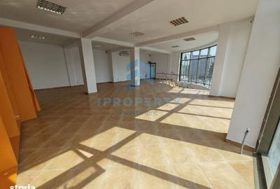 Spațiu comercial, de 125 mp, în Modelu - 10