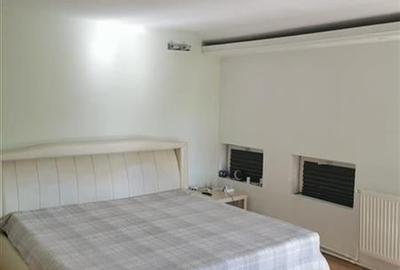 Vila t tip Bloc 6  camere  Vatra Luminoasa - 4