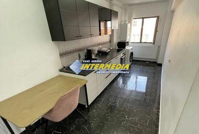 Garsonieră decomandată în Cetate - 1