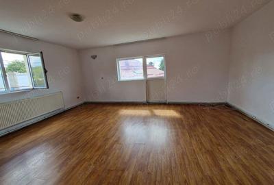 Casă cu 6 camere în Ștefănești - 10