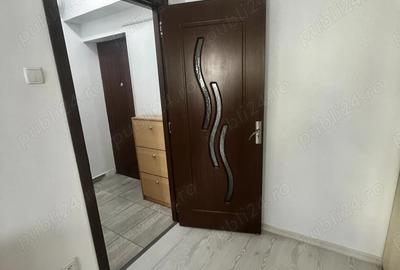 Ultracentral Ploiesti Garsoniera de inchiriat - 2