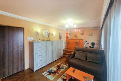 Apartament cu 3 camere decomandat în Nord - 1