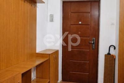 Apartament cu 4 camere decomandat în Craiovei - 2