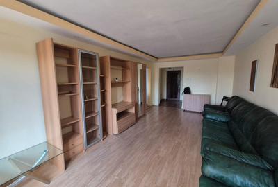 Apartament cu 3 camere decomandat, mobilat în Casa de Cultură - 2