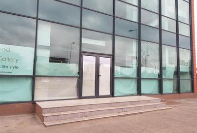 Spatiu pretabil showroom in Pipera 265 mp Spatiu pretabil showroom in Pipera 265 mp - 2