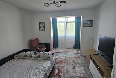Apartament cu 2 camere decomandat în Central - 2