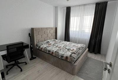 Apartament cu 3 camere decomandat în Rulmentul - 1