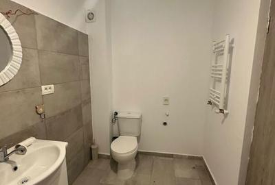Casă cu 5 camere cu Teren 350 Mp în Central - 10