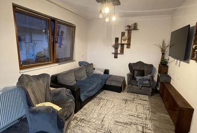 Casa S+P+E+M | 605 mp utili | 10 camere | 3 bucatarii | 4 bai | 3 terase | Garaj - 32