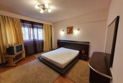 Apartament cu 3 camere decomandat, mobilat în Lujerului