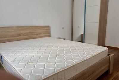 Apartament cu 3 camere decomandat în Central - 1