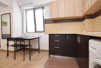 Garsonieră decomandată, mobilată în Unirii - 12