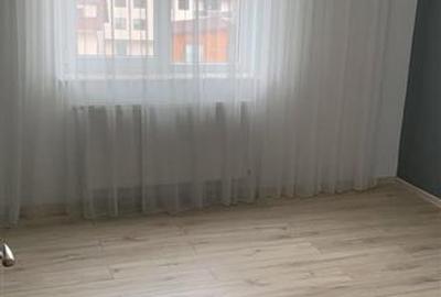 Apartament cu 3 camere semidecomandat, mobilat în Florești - 9