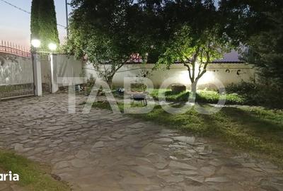 Casă cu 4 camere cu Teren 600 Mp în Mândra - 2
