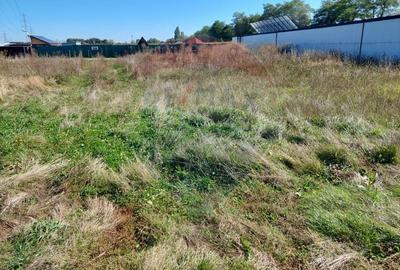 Teren agricol intravilan de 300 mp, în Triaj - 5