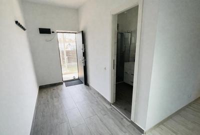 Casă cu 4 camere cu Teren 480 Mp în Domnești - 2