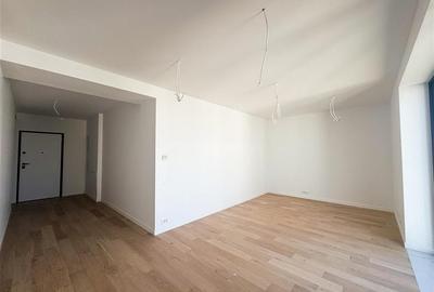 Apartament cu 3 camere decomandat în Cotroceni