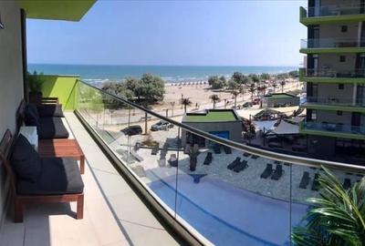 Mamaia Nord,3camere frontal la mare, gaze, loc parcare, termen lung 12Luni - 2