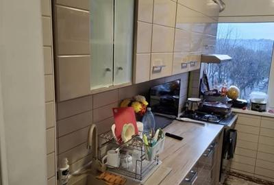 Apartament cu 2 camere semidecomandat, mobilat în Baba Novac - 9