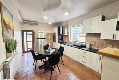 Casă cu 4 camere cu Teren 483 Mp în Central - 2