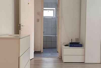 Apartament cu 2 camere semidecomandat în Craiovița Nouă - 3