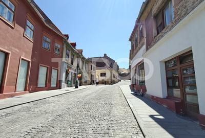 Apartament decomandat cu 2 camere si pivnita in Centrul Istoric Sibiu - 9