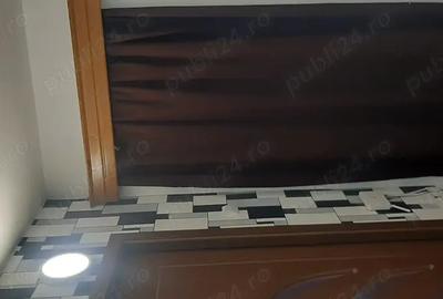 Inchiriez Ap 2 camere Piata Resita - 3