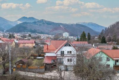 Casă cu 5 camere cu Teren 530 Mp în Central - 50