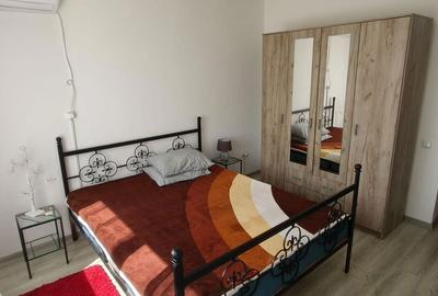 Apartament cu 2 camere decomandat în Apărătorii Patriei - 9