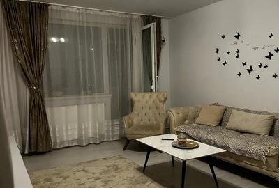 Apartament cu 3 camere decomandat în Central - 1