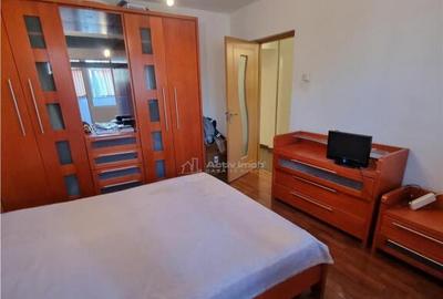 Apartament 4 camere et 1 str Bucuresti zona 700 - 14
