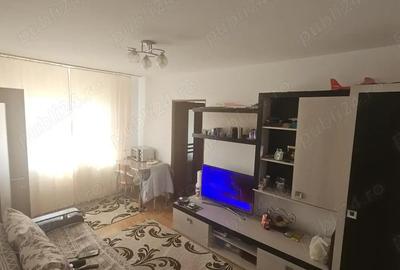 Vand apartament 2 camere - 1