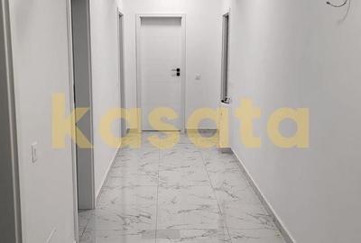 Apartament cu 3 camere decomandat în Lujerului