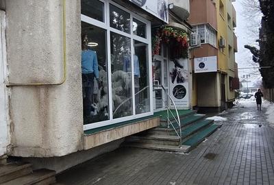 Spațiu comercial, de 100 mp, în Central - 1