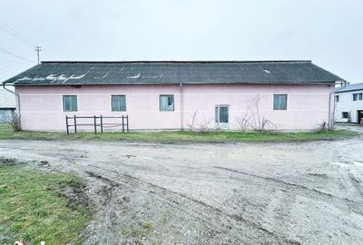 Spațiu comercial, de 2,272 mp, în Central - 17