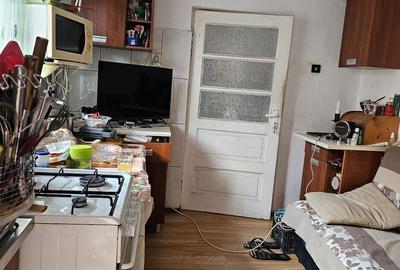 Casă cu 2 camere cu Teren 138 Mp în Tomis I