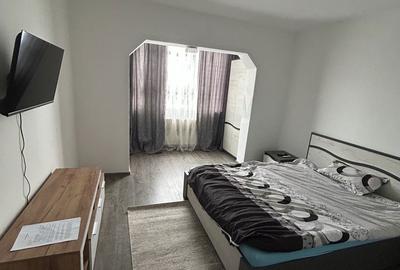 Apartament cu 2 camere decomandat în Republicii - 6