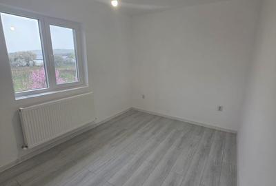 Garsonieră decomandată în Ciurea - 11