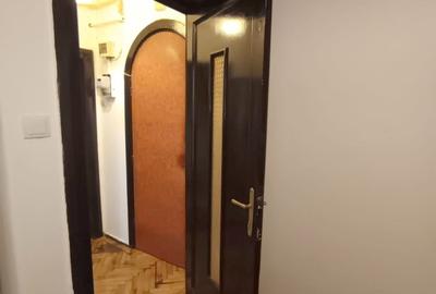 Vanzare - Garsoniera - Piata Rosetti - Universitate - 6