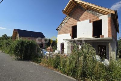 Casa cu 4 camere, 3 bai Teren 500 mp I Tureni - 20