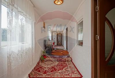 Casa / Vila cu 3 camere de vanzare - 6