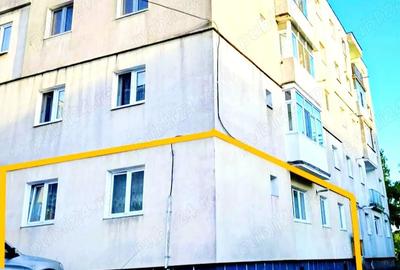Apartament cu 4 camere decomandat în Central - 1