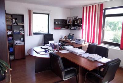 Casă cu Teren 60000 Mp în Corbi - 3