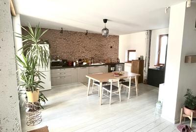 Triplex, 3 camere, 136 mp utili, mobilat - utilat, Dumbravita - 2