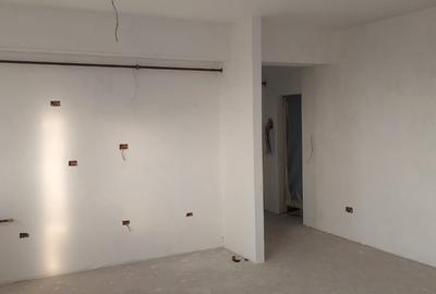 Apartament 3 camere, semidecomandat, 77 mp utili, zona Fermelor - 1
