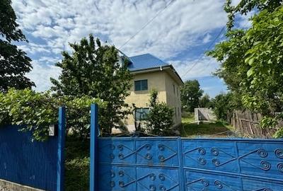 Casa cu etaj de vanzare sat Beresti, com. Sascut, jud. Bacau - 7