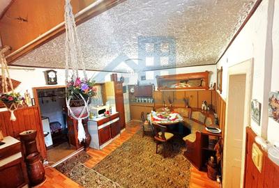 Casă cu 5 camere cu Teren 280 Mp în Central - 2