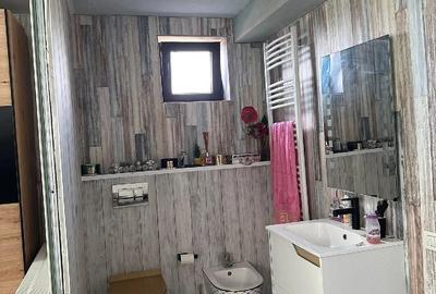 Casă cu 5 camere cu Teren 1000 Mp în Brezoaia - 6
